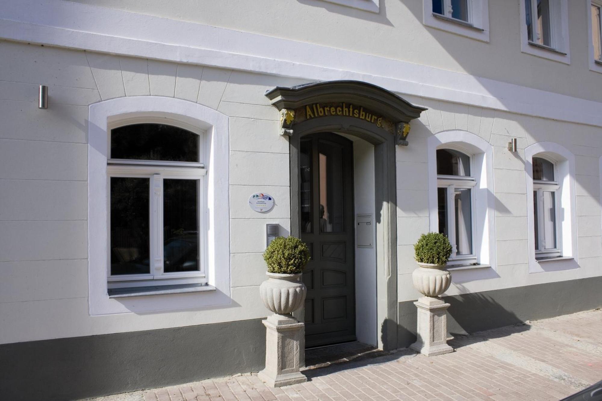 באד שאנדאו Apartmenthaus Albrechtsburg מראה חיצוני תמונה